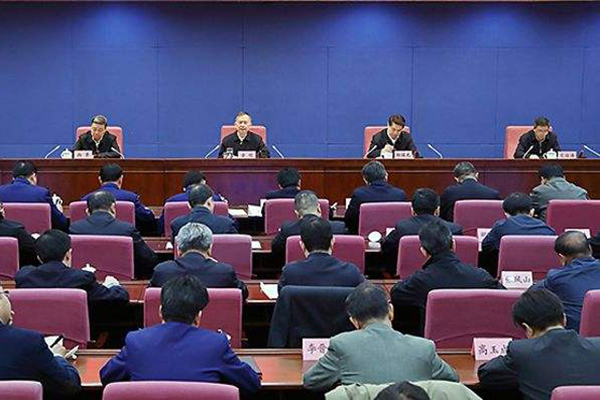 國務(wù)院安委辦、應(yīng)急管理部召開全國煤礦安 全生產(chǎn)工作緊急視頻會議強調(diào) 深刻吸取煤礦重大事故教訓(xùn) 舉一反三抓好風(fēng)險防控 確保歲末年初安 全形勢穩(wěn)定